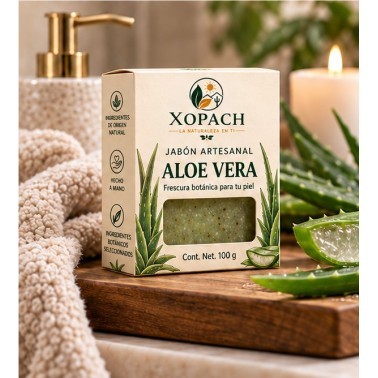 Jabón artesanal Aloe Vera XOPACH 100 g — imagen ambientada