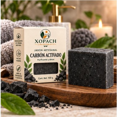 Jabón artesanal Carbón Activado XOPACH 100 g — imagen ambientada