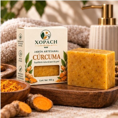 Jabón artesanal Cúrcuma XOPACH 100 g — imagen ambientada